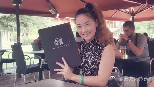 美女歌手——兴兰宗亲歌曲视频(海量图片,看看有没有你的身影)_邹兴兰