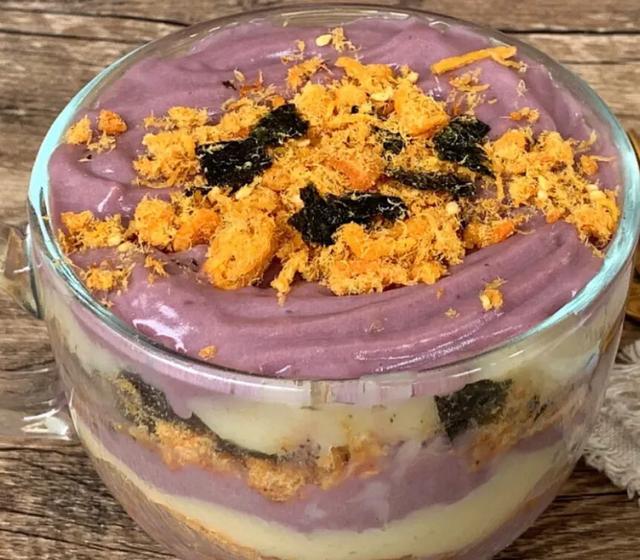 免烤箱芋泥麻薯肉松杯糯唧唧真好吃