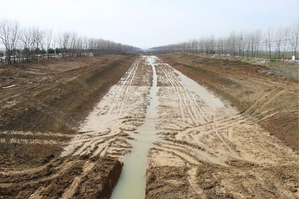 保汛前高质量完成工程建设任务受疫情的影响,里下河洼地治理工程延迟