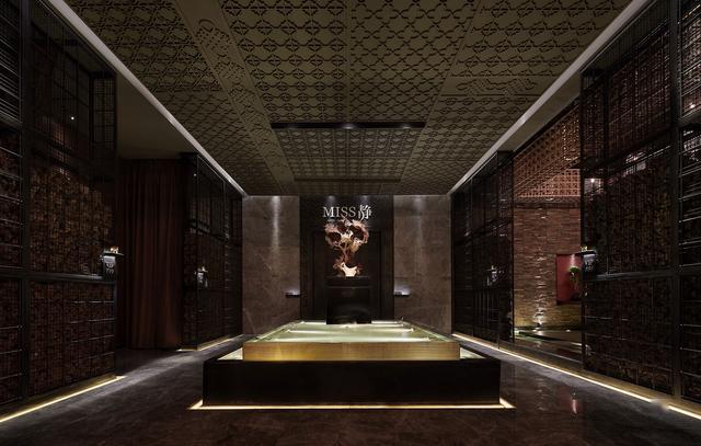 路得设计丨足本纪开元店