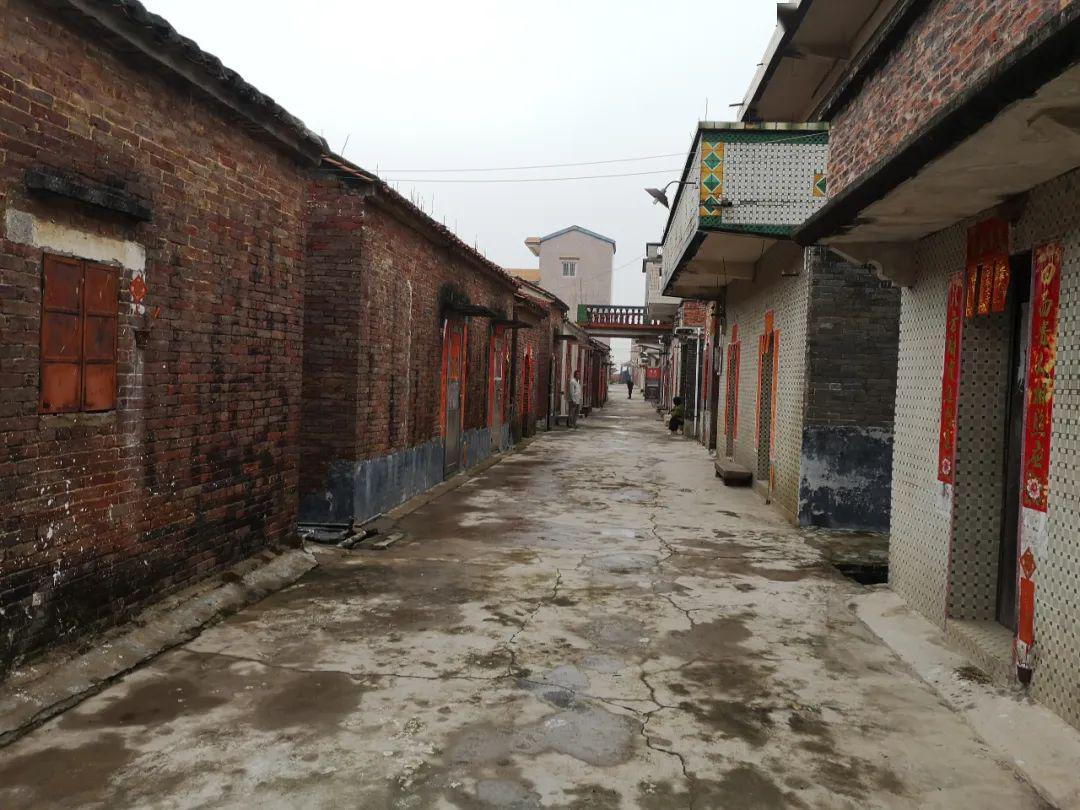 明城镇平山村凝聚村民合力推动乡村振兴