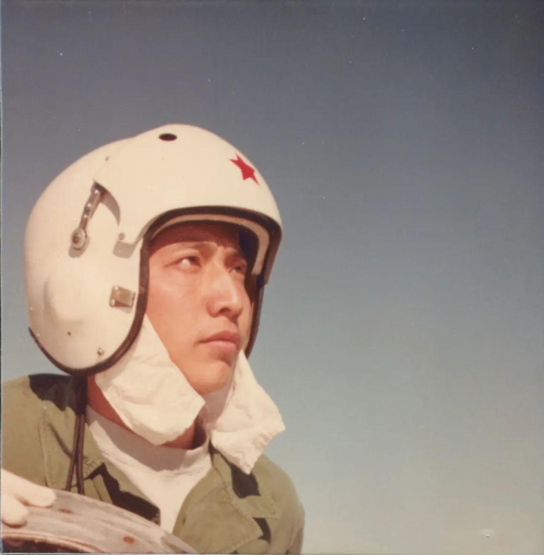 缅怀英雄守望南海即将出版