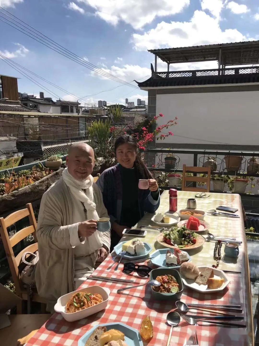 马绰老师和大理素食餐厅的故事