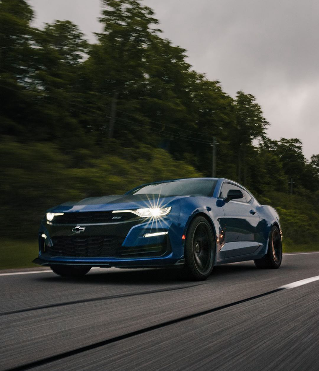 秒杀一切跑车颜值的雪佛兰科迈罗ss