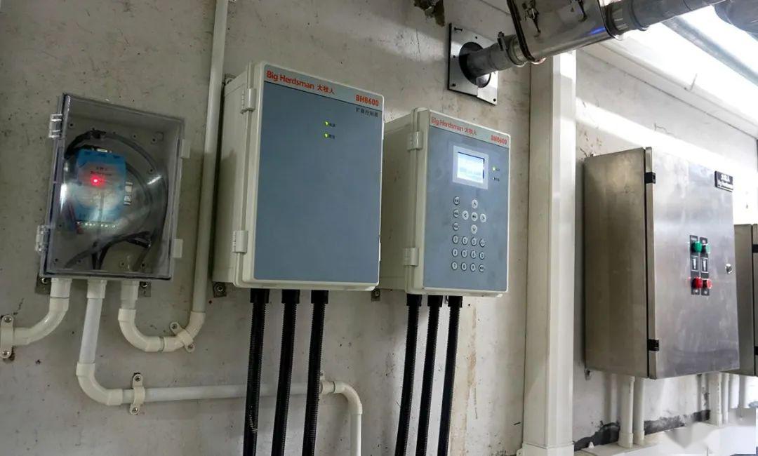 大牧人bh8600环控器智慧猪舍的环境指挥官