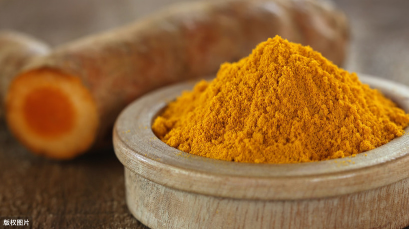 姜黄除此以外,猕猴桃中还含有大量的可溶性食物纤维,既能改善肠胃活动