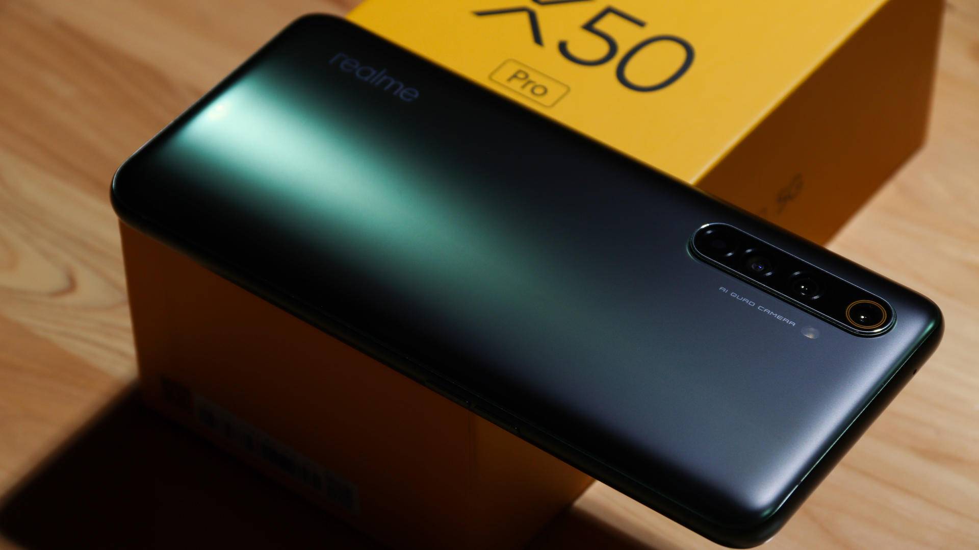 内敛深沉的野兽真我x50pro深度测评