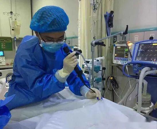 凤医新力量李远军