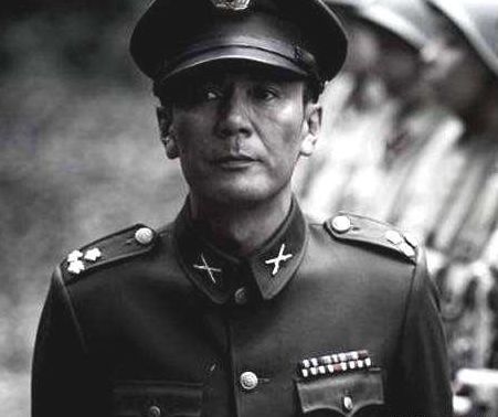 他既是戴笠的保镖,也是毛人凤的保镖,杀害过300多革命志士_杨进兴