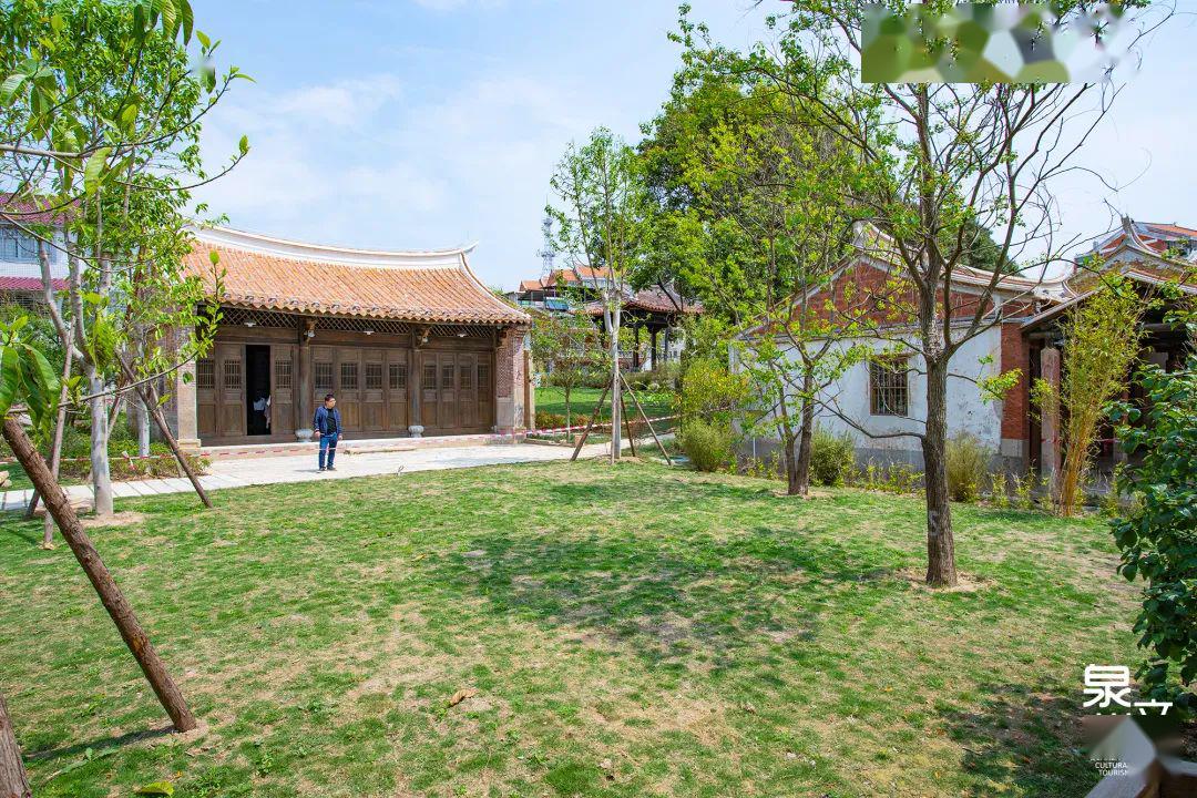 盛唐时欧阳詹曾读书于此,后与韩愈同榜进士而为"闽南甲第破天荒"的第