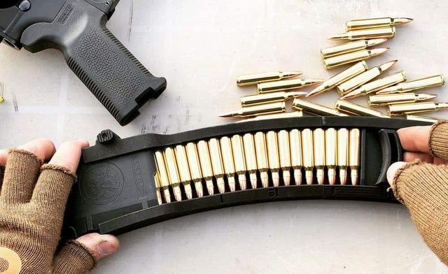 打得正起劲却没子弹了,为何步枪弹匣的子弹只有30发?不多装点?