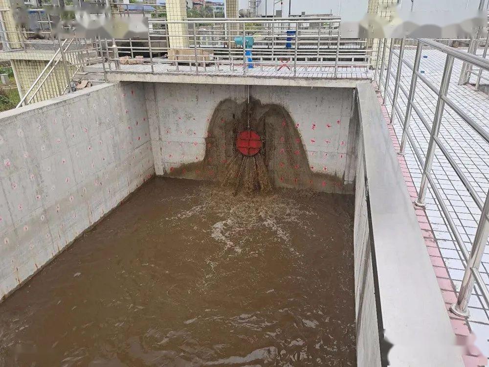 我县污水处理厂三期开始进水调试,日处理能力将达6万吨