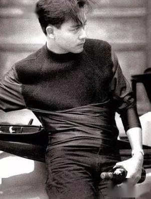 张国荣带着红酒飞向天堂我就是我是颜色不一样的烟火