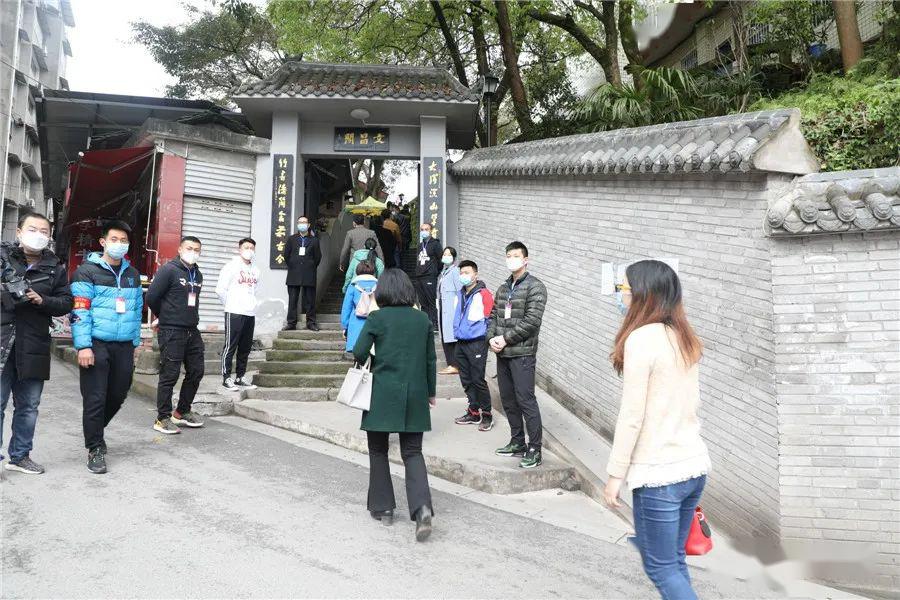 大竹中学积极做好高三开学准备工作