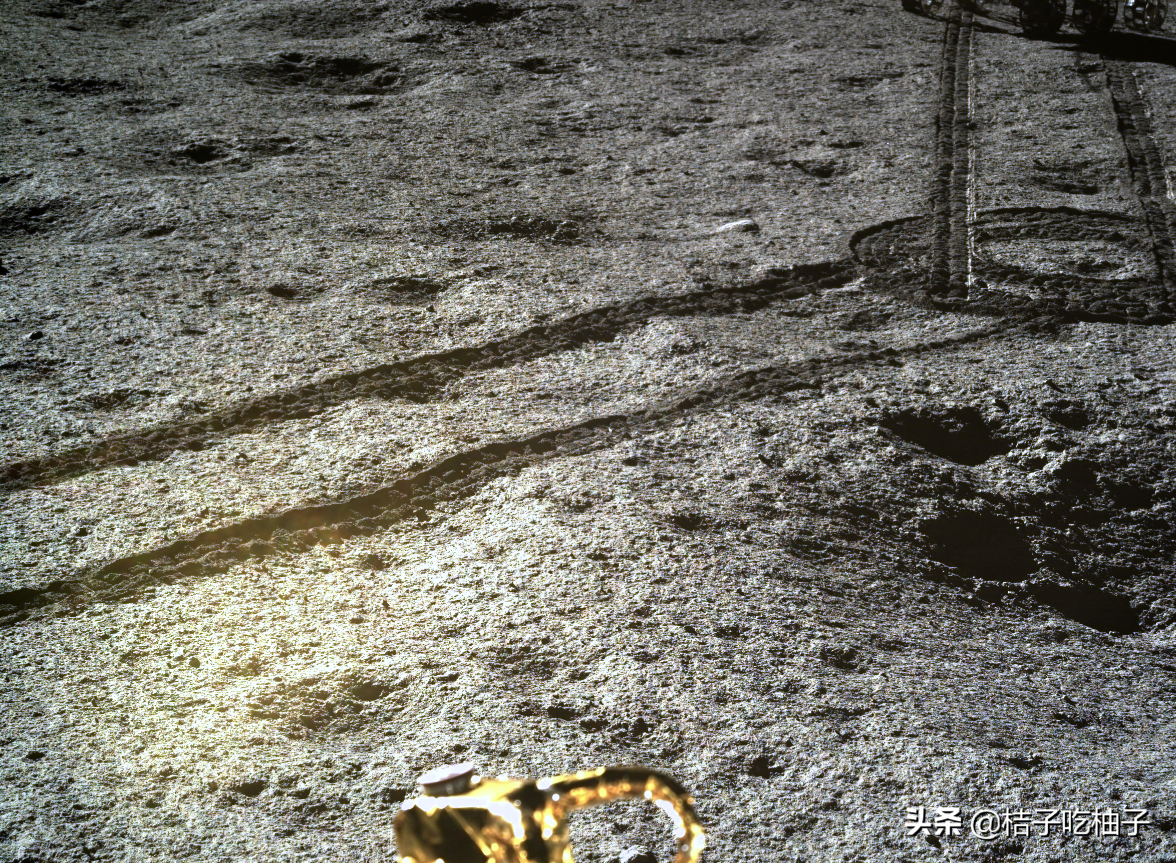 月球背面嫦娥四号图片