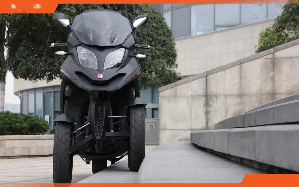 "大脚"倒三轮的乐趣,试驾宏佳腾3d-350r(下)