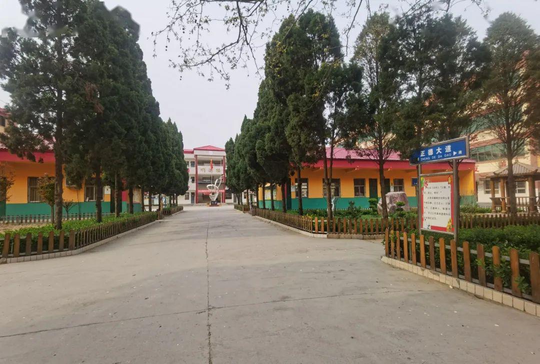 春天的城关乡第一中学,等你回来!