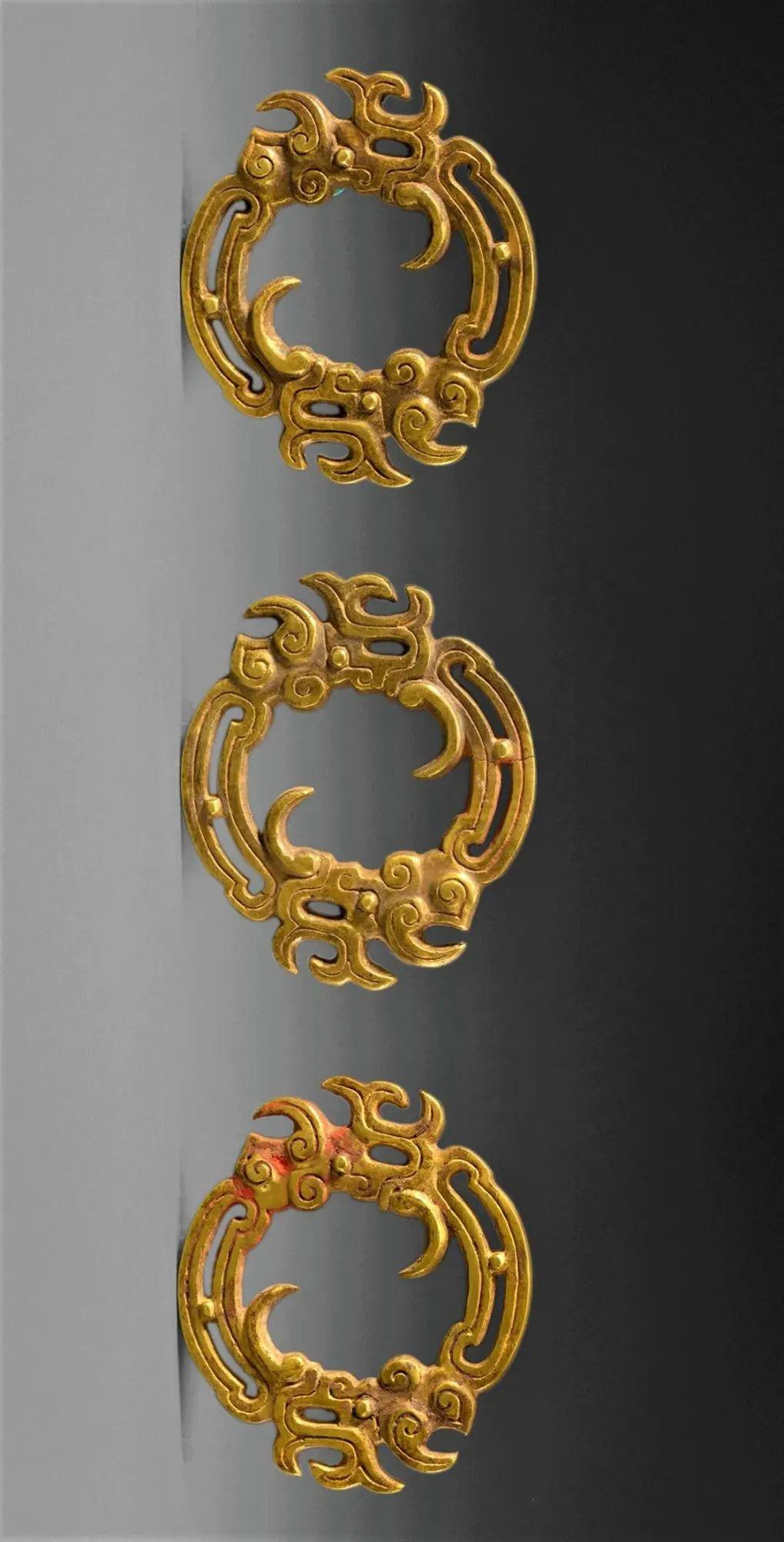 芮博国宝镂空龙纹金环