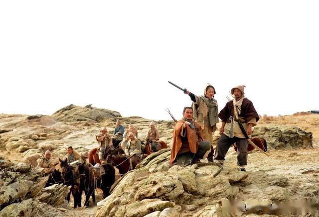 登陆央6黄金档,电影《狼牙关》什么来头?