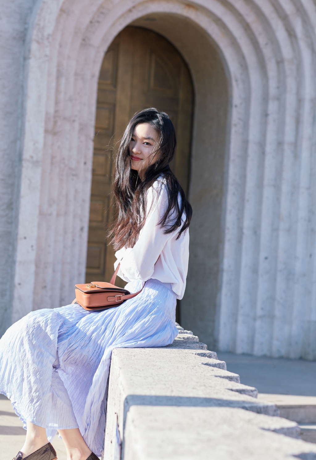 女模特陈瑜温婉时尚春日写真