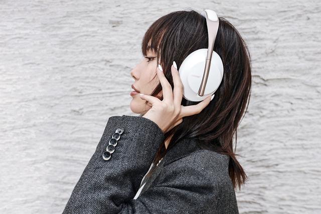 戴耳机也讲究搭配,总有一副bose适合你