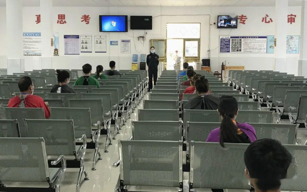 北海市恢复驾考第一天513人安全开考