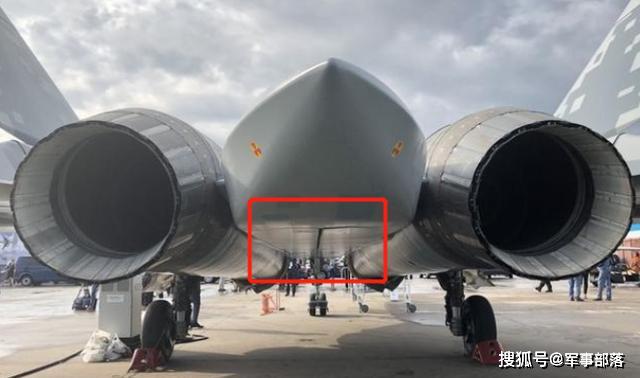 俄军再公布苏57宣传片 诸多细节实锤"五代机之耻"身份_座舱盖