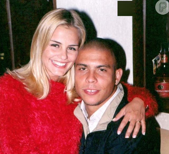 23岁大罗结婚了,20岁妻子也是踢球的!_罗纳尔多