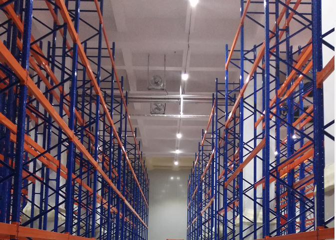 重型冷库货架重型仓储货架特性分类及安装方法