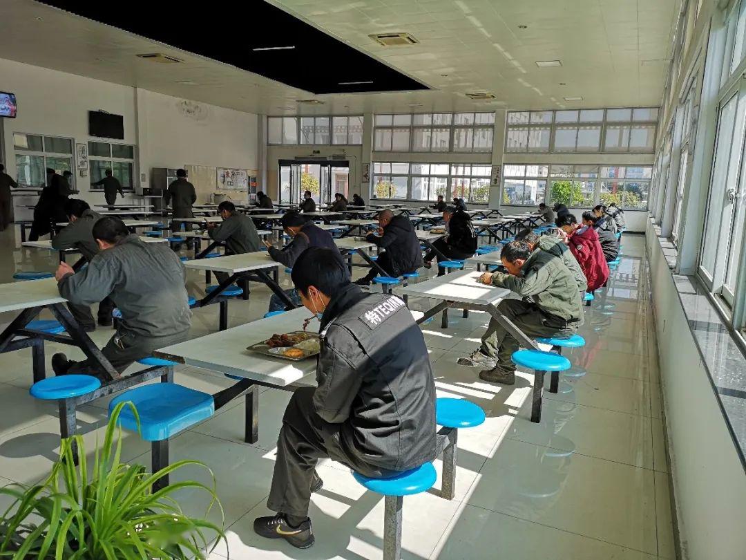 后勤不靠后保障冲在前02l02台州市强保障促和谐职工生活后勤保障