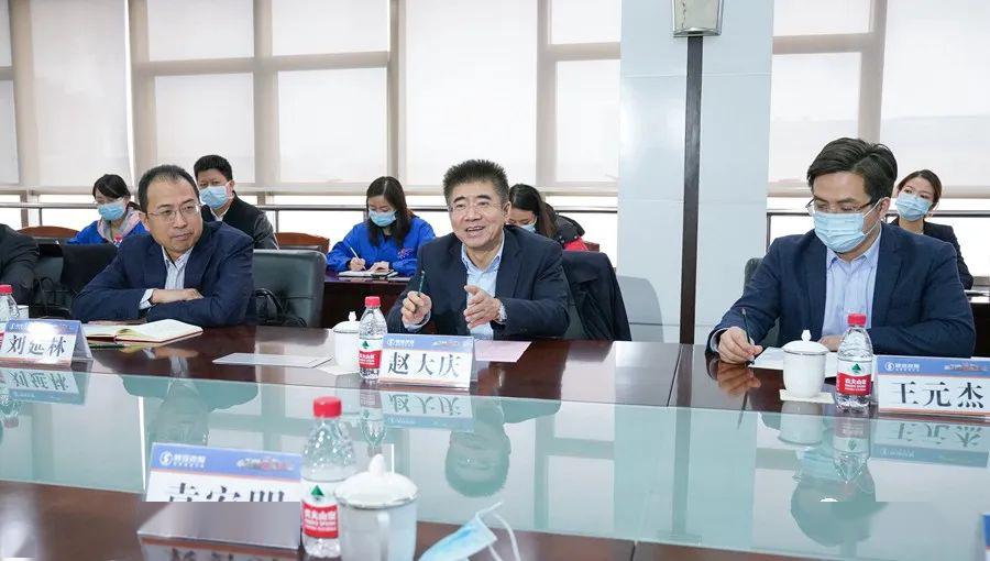 中信银行西安分行行长赵大庆到访陕汽