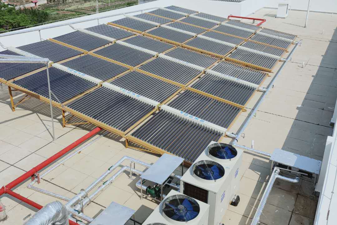 太阳能热水器联合空气能热水器集中供热系统