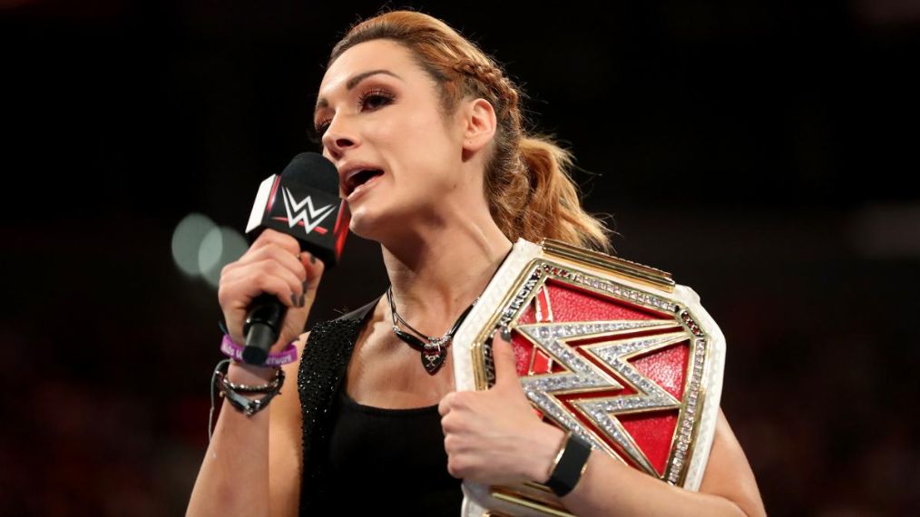 贝基·林奇(becky lynch)已经连续工作了18个月,这在wwe中很少见.