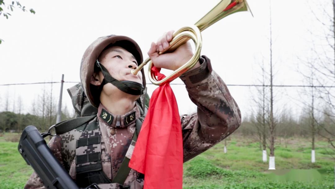 看看军营司号员都有什么体会