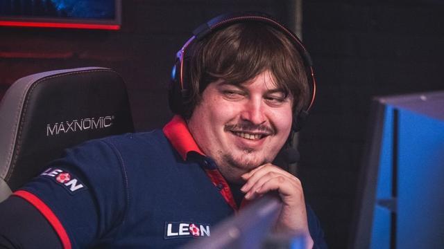 dosia自建战队mustang crew重返csgo_疫情