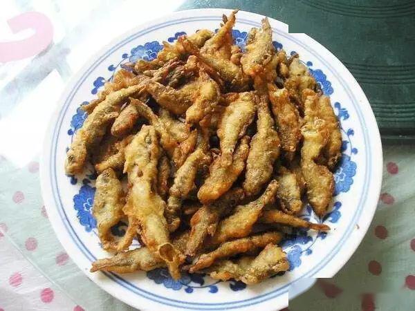 来新宾必吃的满族传统美食八碟八碗,满族火锅,要记住新宾是清王朝的