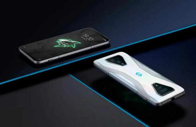 黑鲨5g旗舰发布,黑科技有多爽?_卡顿