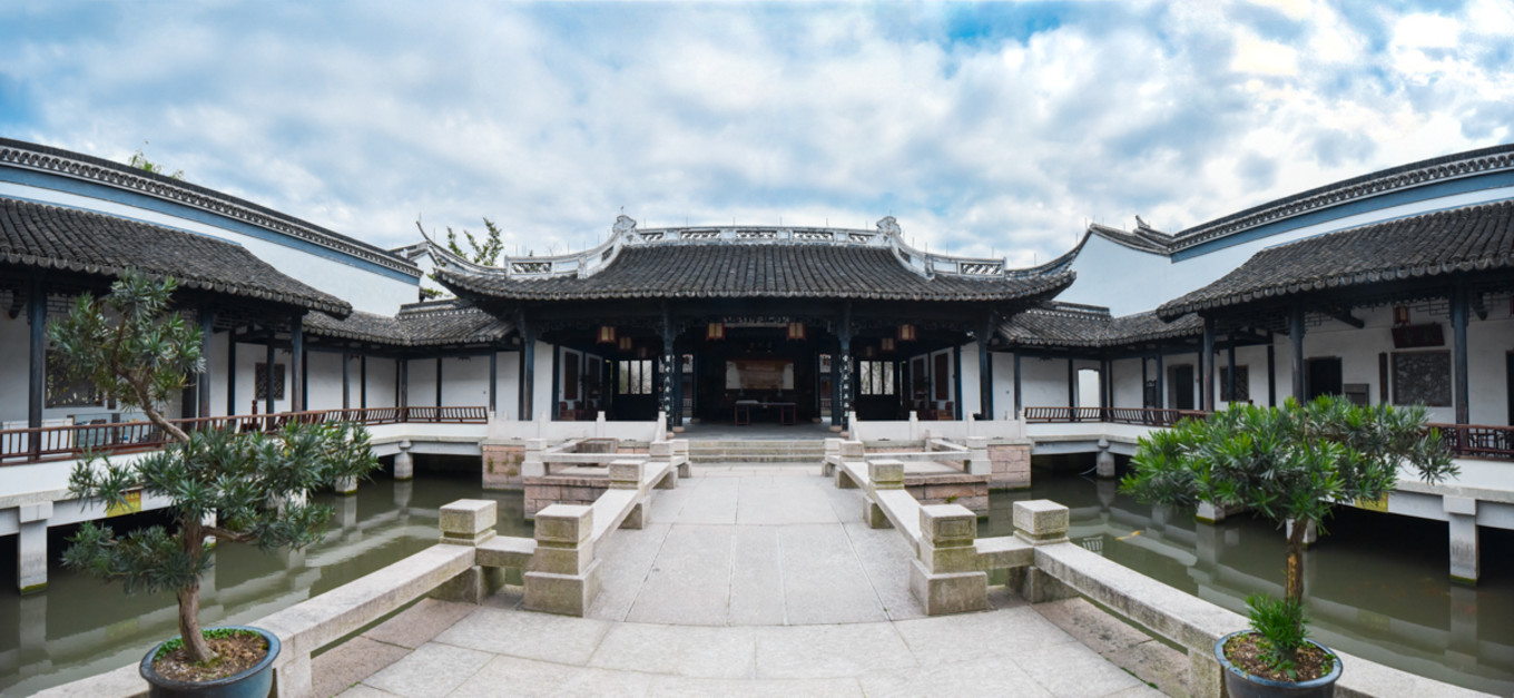 去海宁金庸书院,除了看15部武侠经典,金庸亲戚也很传奇,钱学森是他