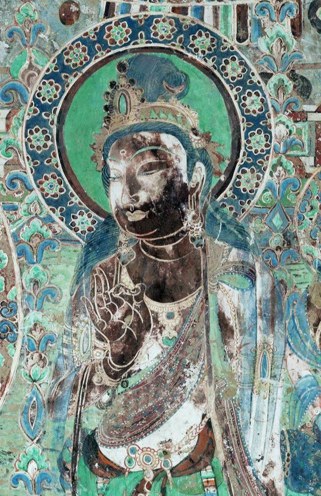 我曾经看过一段敦煌舞蹈的视频,是根据壁画中的形象还原出来的舞蹈,很