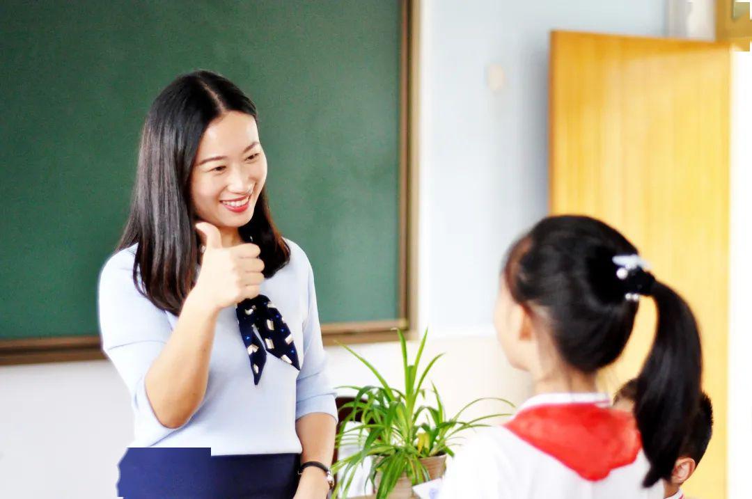 陈舒恩华师大艺术实验学校副校长宁波市语文名师顾旭峰镇海艺术实验