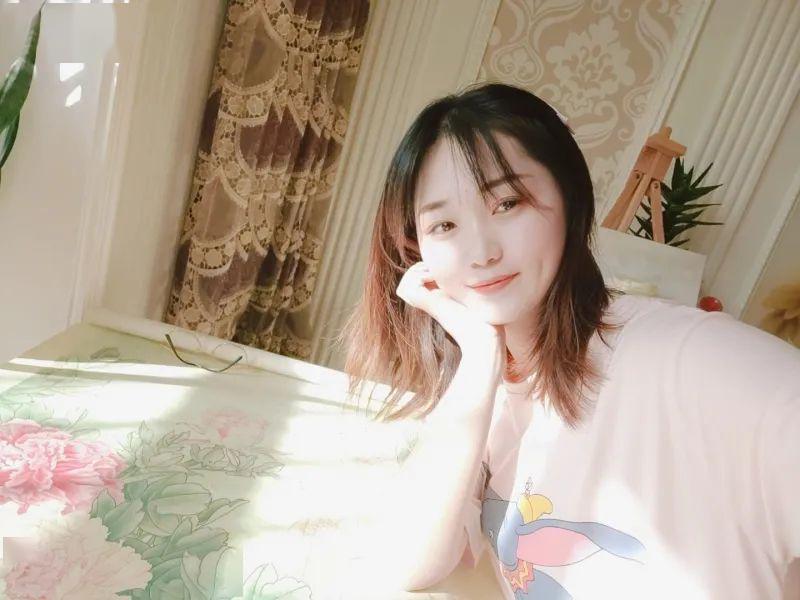 这次被女神圈粉啦神木25岁美术教师动静皆宜人漂亮画更惊艳