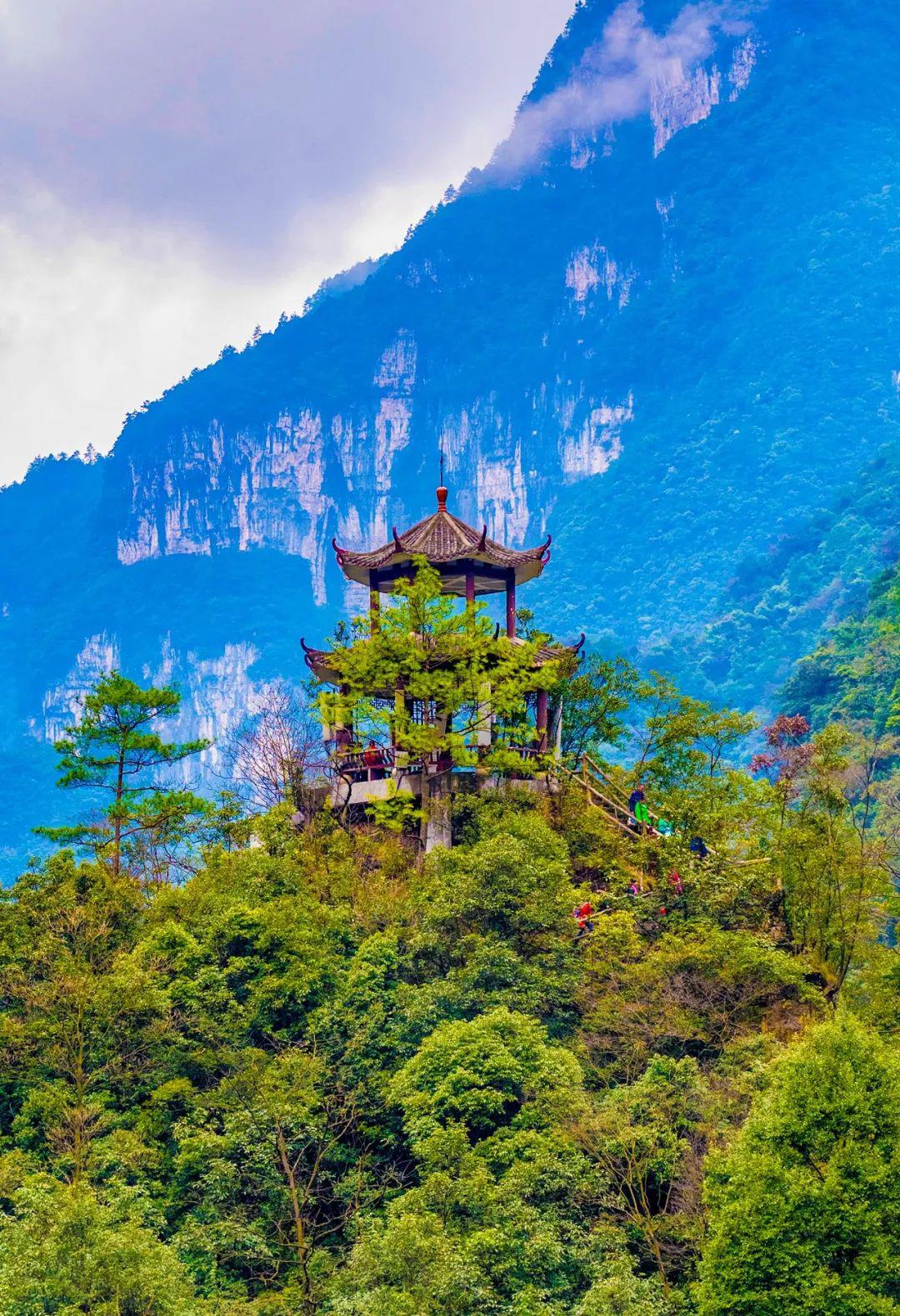 足够劲爆所有游客疫后第一个小长假神龙峡景区免门票