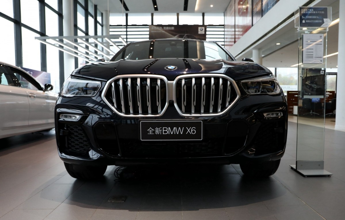 【卉眼识车】全新宝马x6 两种动力三款车型