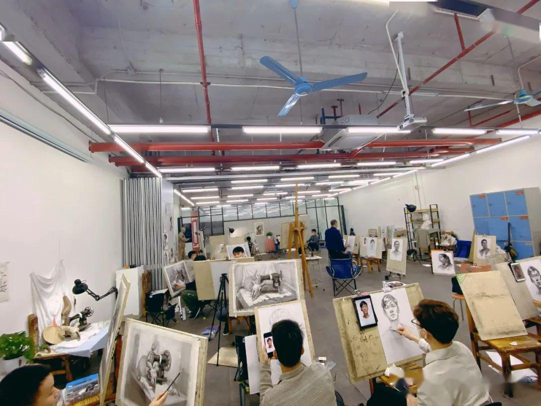 上善美术名师天团咬定青山不放松