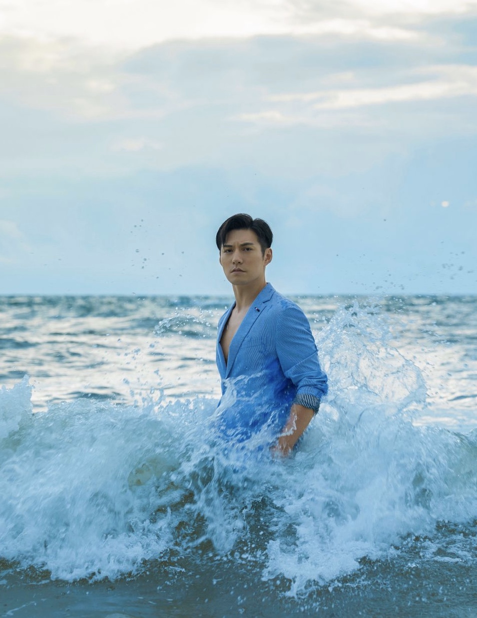 严屹宽杜若溪相爱十年感情依旧一家三口人晒度假照片画面美好