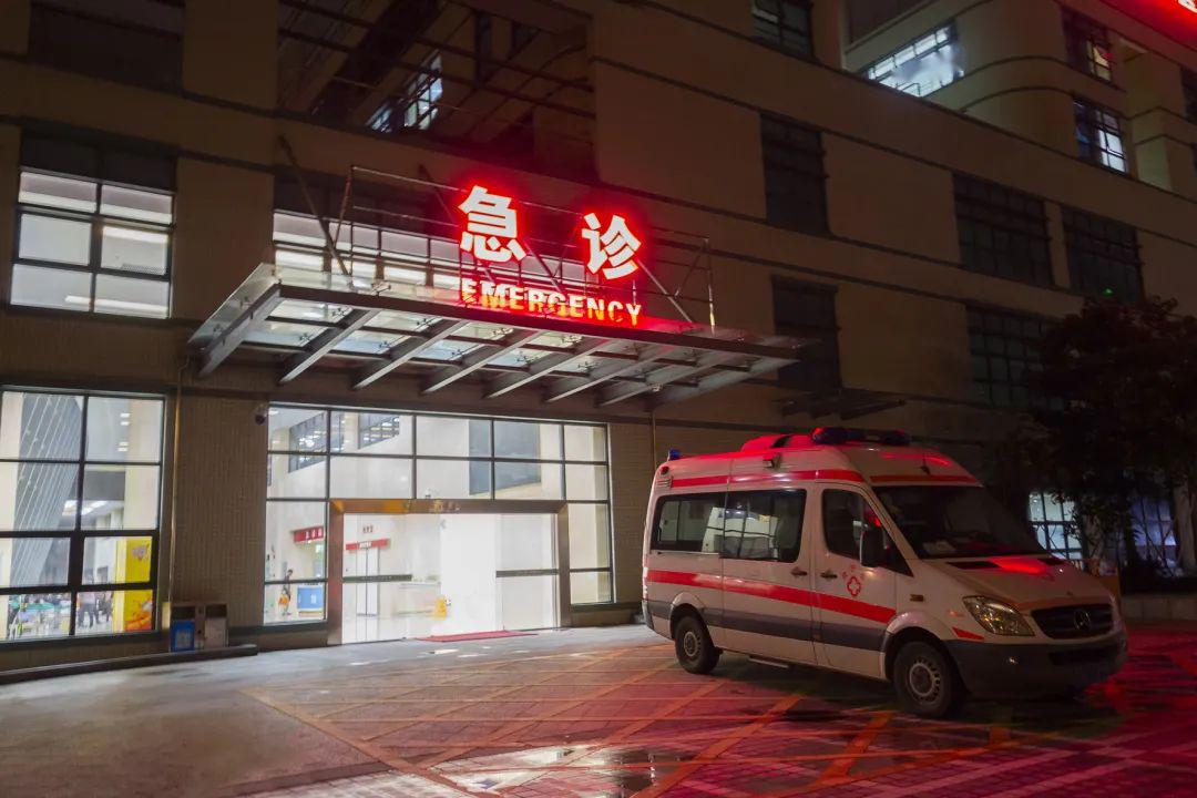 中大医院江北院区)这段时间因为疫情的原因,急诊的就诊人数大幅度下降