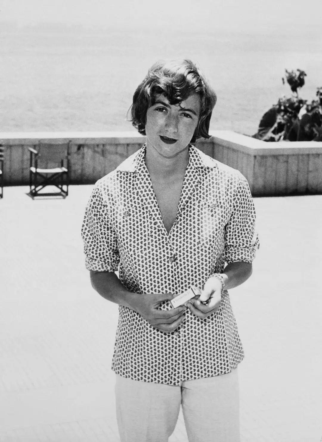 萨冈法式文青的叛逆与忧伤