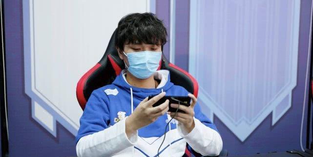 estar猫神谈中路理解:让经济,先出肉多帮边,必要时出辅助装保c!