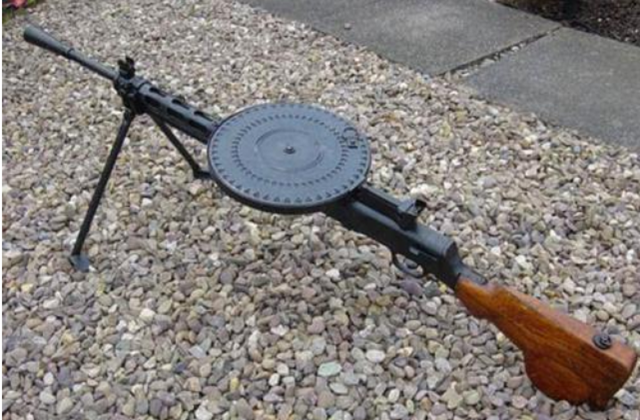 4挺二战最牛的机枪第2被誉为战场收割机高颜值无人不爱