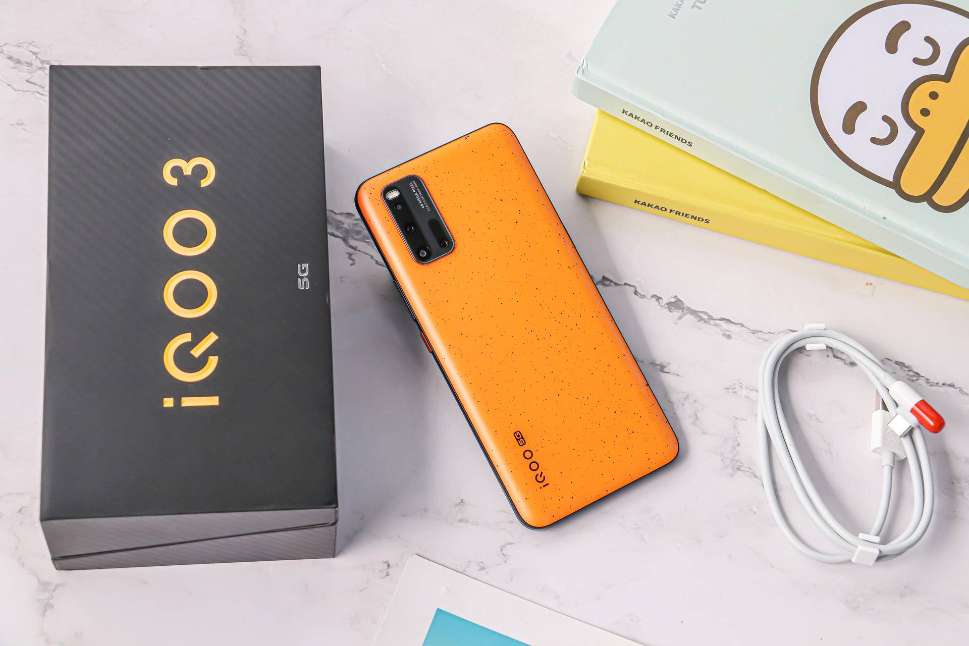 3k价位5g手机最优选iqoo3拉力橙开箱体验很惊艳